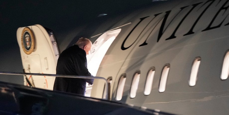 самолет Трамп электрические проблемы