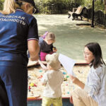 Специалисты «Мосбезопасности» предупредили об опасности открытых окон для детей