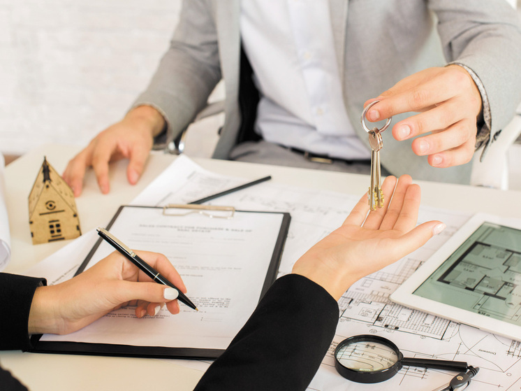 Арендодатели дождались высокого сезона: ставки приближаются к максимальным значениям