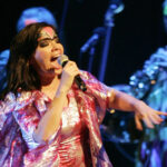 Бьорк отмечает 60-летие и борется с правительством