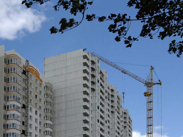 Квартира с террасой вместо коттеджа: аналитики заявили о новом тренде