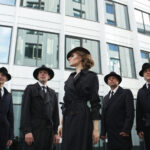 Мультиязычный проект Elena et les garçons приглашает поклонников в Париж