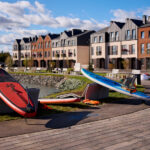 Покупатели жилья спустились на землю: вырос спрос на таунхаусы «под ключ»