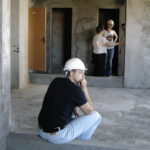 Покупка по частям: Минстрою предложили разрешить приобретать квартиры и частные дома по квадратным метрам