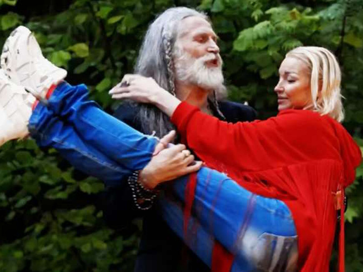 В новом реалити звезды со скандалом легли под капельницу