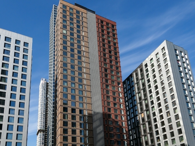 В поисках «запасного аэродрома»:  6 основных причин, по которым регионалы  покупают столичное жилье