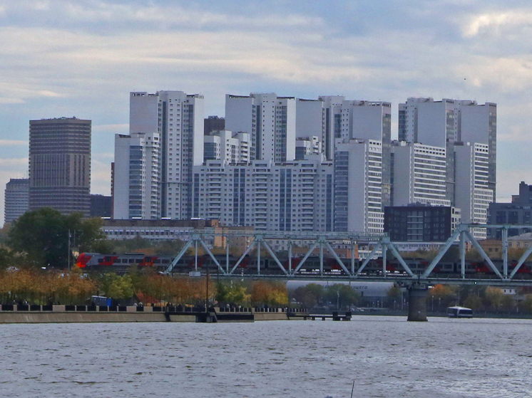 Выгодная инвестиция: Подмосковные новостройки премиум-класса стоят в три раза дешевле московских