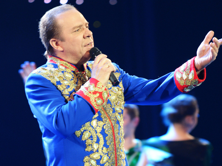 «Живая деревня на сцене»: Девятов рассказал, как продолжил дело деда