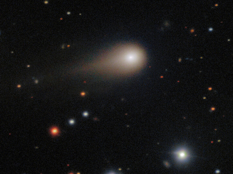 Комета ATLAS как чей-то привет: новое сенсационное заявление американского астрофизика