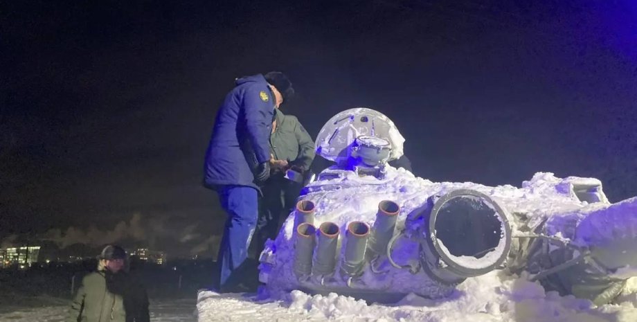 В Якутске подростка раздавило трофейным украинским танком (фото)»>