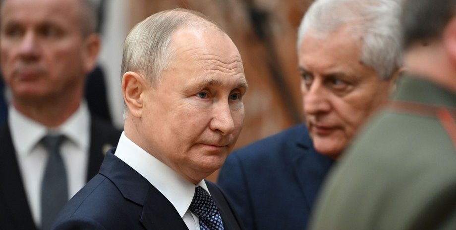 Заболел или делает пластику: СМИ предположили, почему Путин внезапно исчез с публики»>