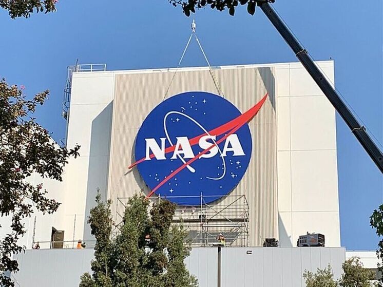 Ученые раскрыли тягостные последствия жизни на Луне для человека