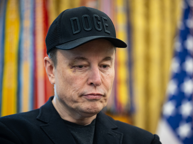 Маск отложил воплощение мечты о Марсе, чтобы помочь Трампу высадиться на Луне