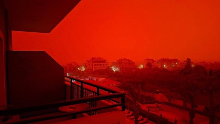 крит пыль из сахары